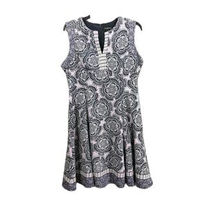 Liz Claiborne Dress Sz 12 Floral Print Sleeveless Fit & Flare Purple Back Zip